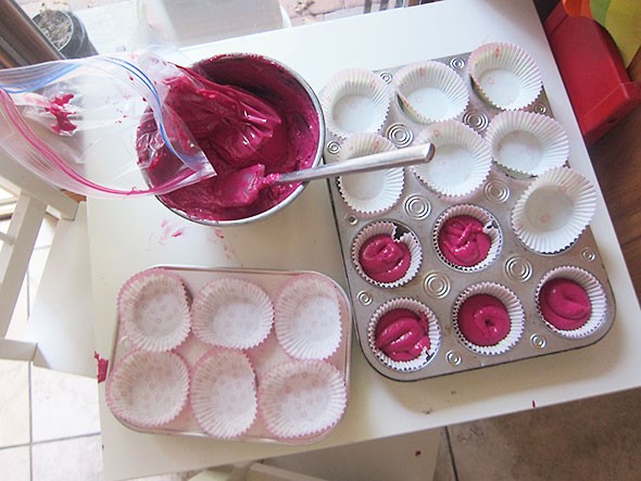 making cupcakes