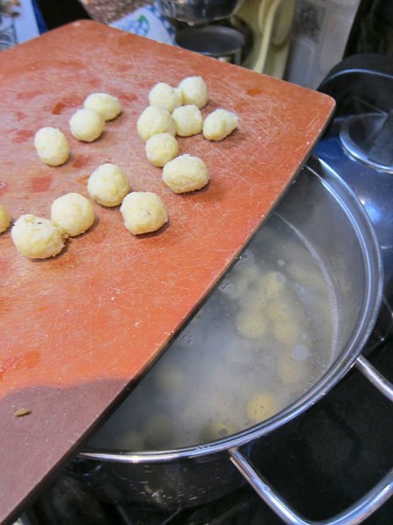 gentle into the pot
