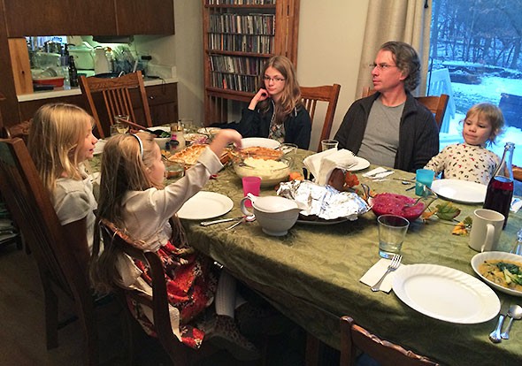 Thanksgiving table