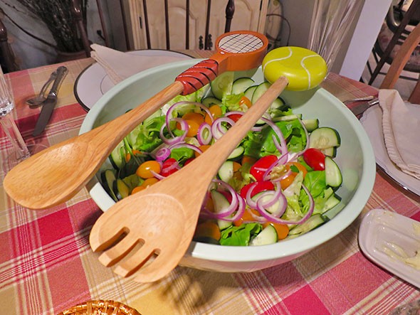 salad tennis tongs