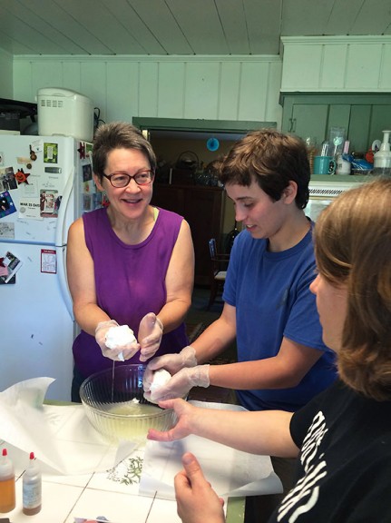 shaping the mozzarella