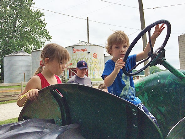 tractor buddies