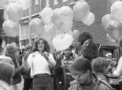 FEATURE: YS Street Fair, 1979; Dunphy balloons accompany kids (YS News Archive)