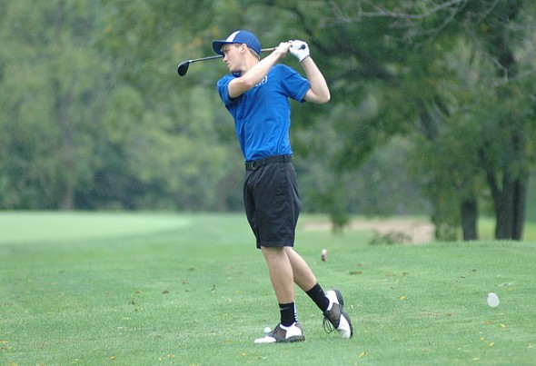 Bulldog golfer Liam Weigand shot an even 46 on both halves of Springfield’s Reid North Golf Course during a tournament held on Saturday, Sept. 6.  (photo by Lauren Heaton)