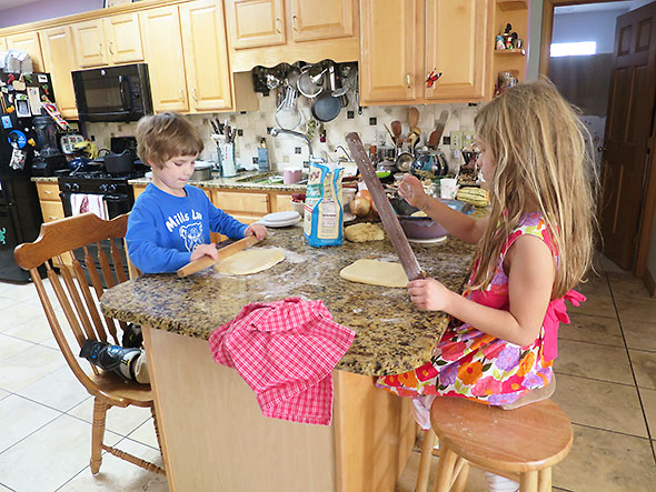 cinnamon Roll Chefs