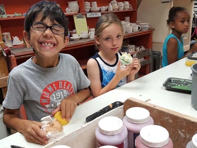 Mudpuppies: Children's Center visits John Bryan Pottery
