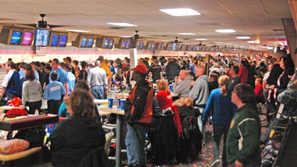 The YSHS bowling team was one of 52 teams crammed into Beaver-Vu lanes last week as part of tournament hosted by Wright State University’s bowling program. So packed was the tournament that spectators brought stepping stools and homemade periscopes. Coach Matt Cole said that organizers were very happy to introduce a first-year team into the fold.  (Photo by Dylan Taylor-Lehman)