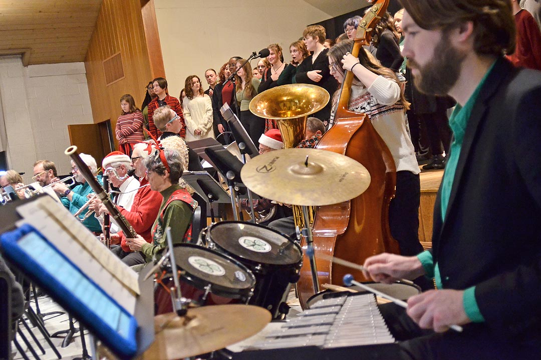 Community Band and school choirs 2024 Holiday Concert