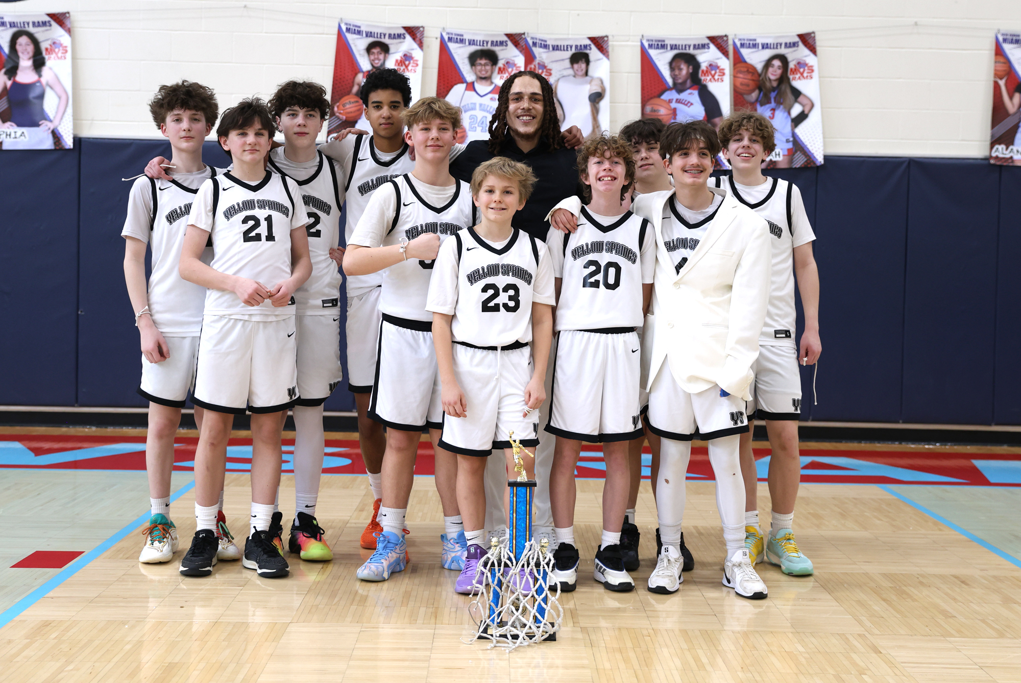 Eighth-grade boys basketball team makes local history